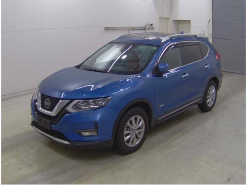 X-TRAIL