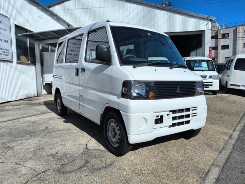 MINICAB VAN