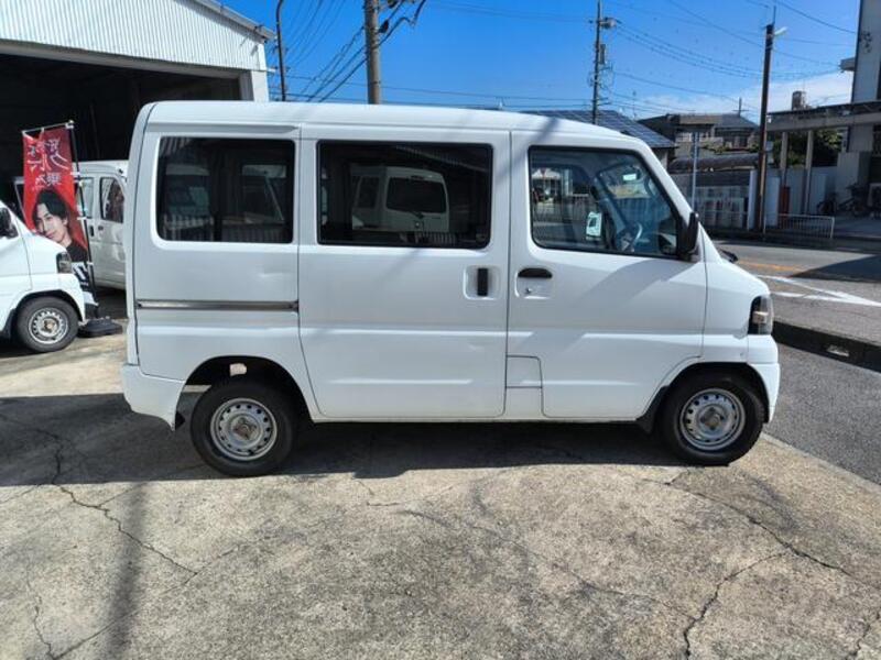 MINICAB VAN