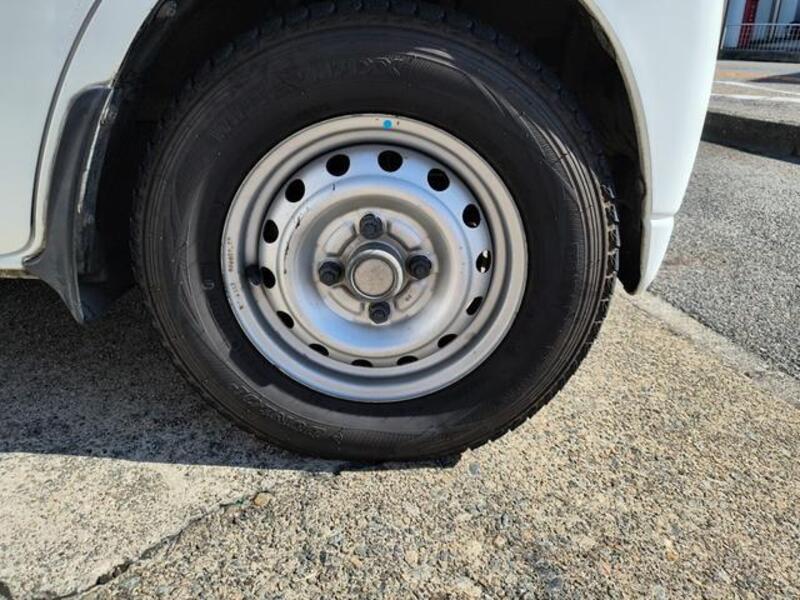 MINICAB VAN