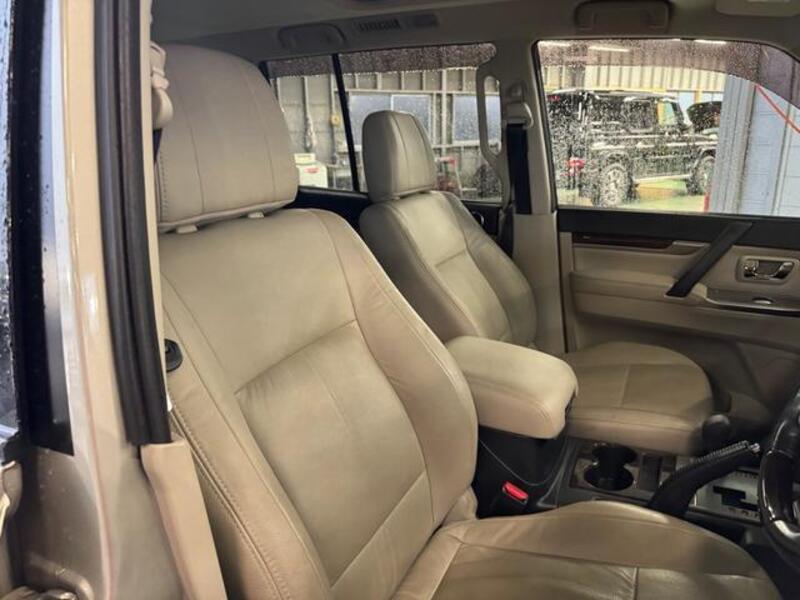 PAJERO