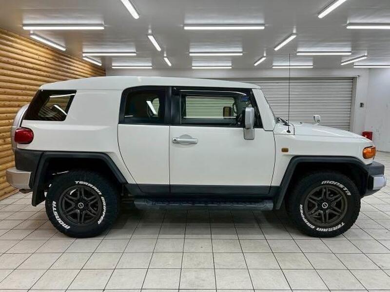 FJ CRUISER