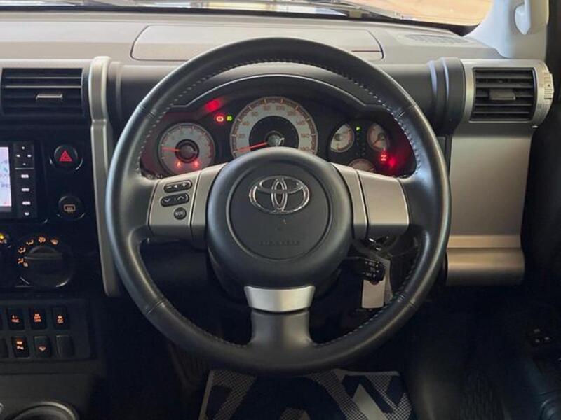FJ CRUISER