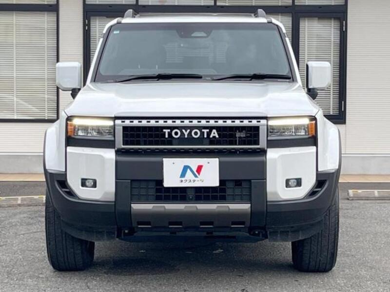 LAND CRUISER 250
