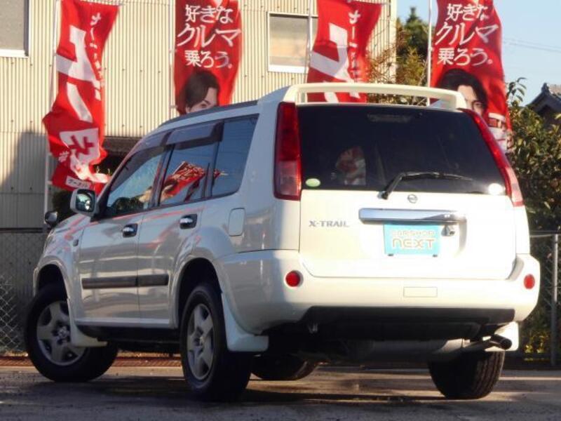 X-TRAIL