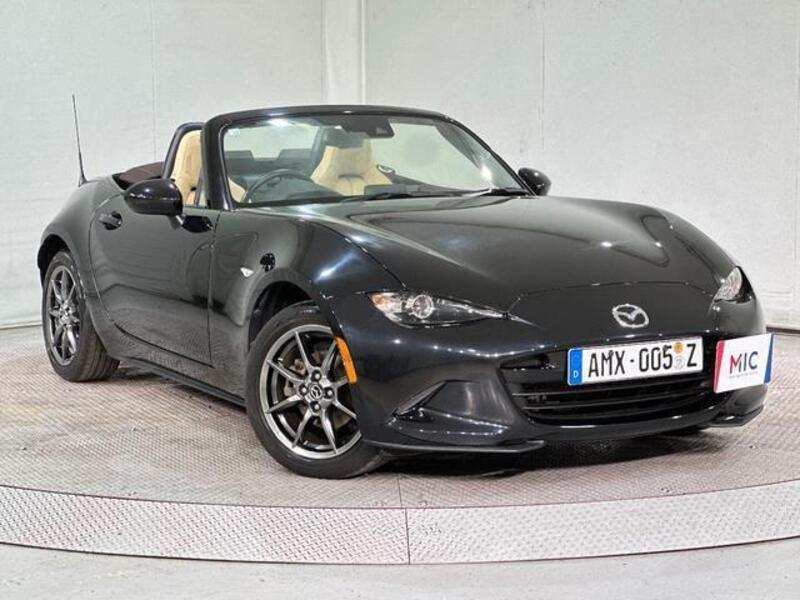 ROADSTER