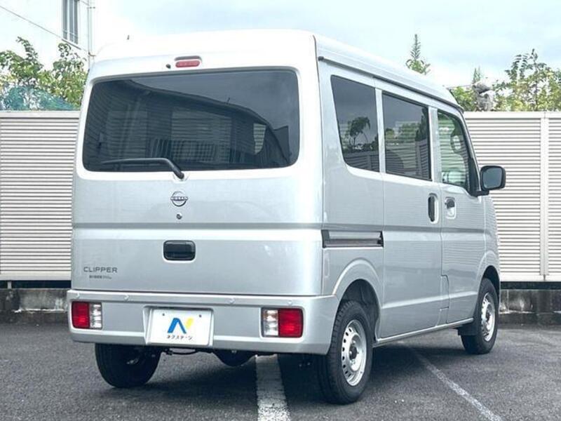 CLIPPER VAN