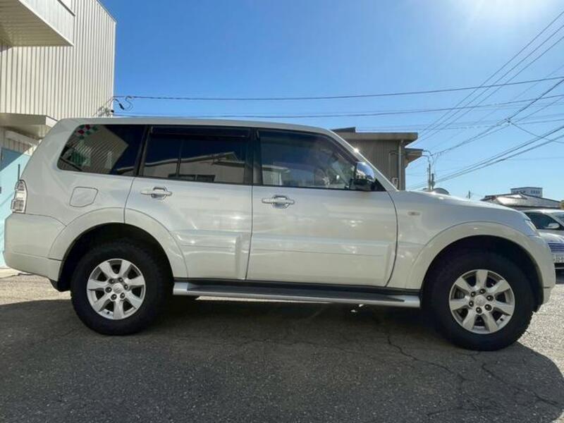 PAJERO