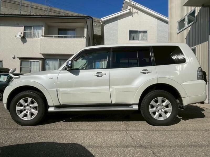 PAJERO