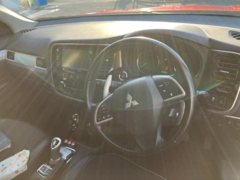 OUTLANDER PHEV
