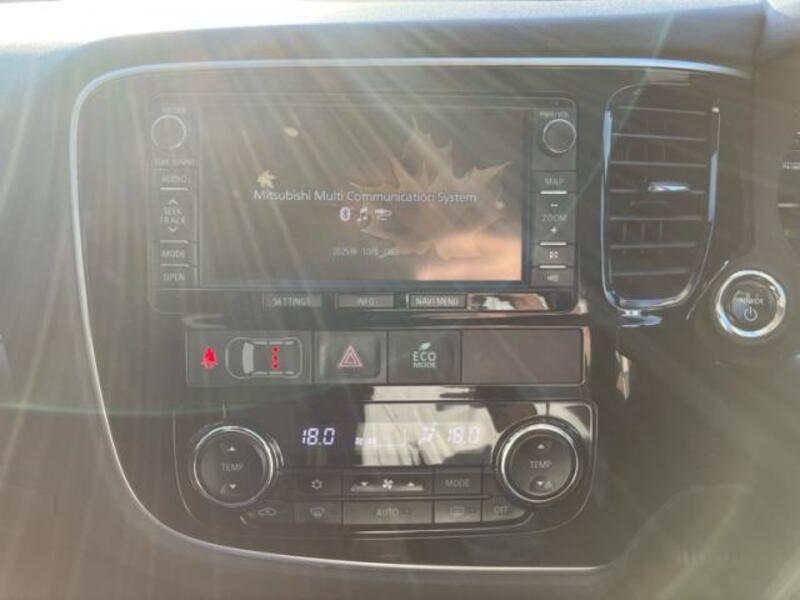OUTLANDER PHEV