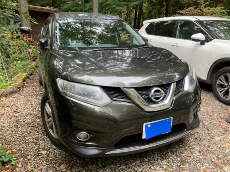 X-TRAIL