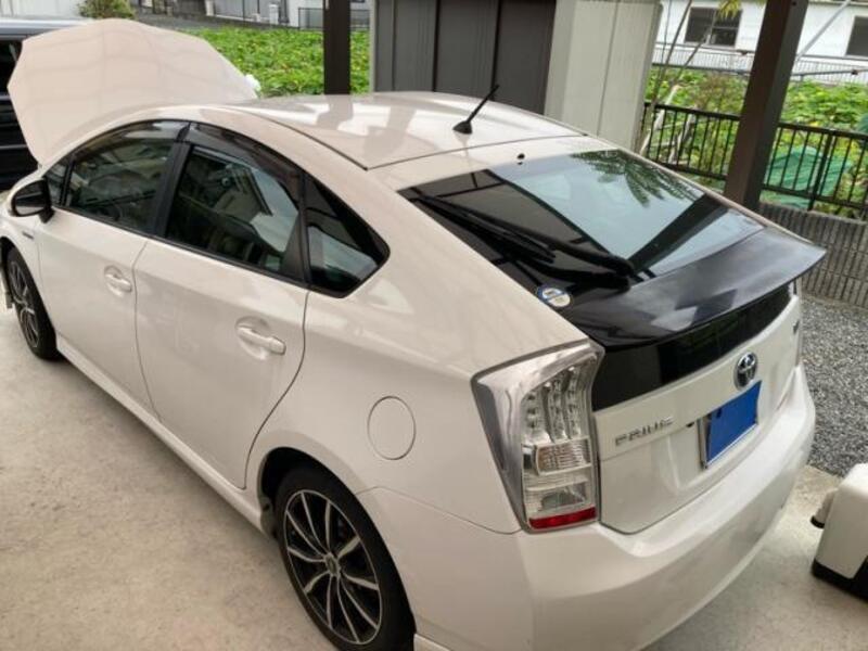 PRIUS