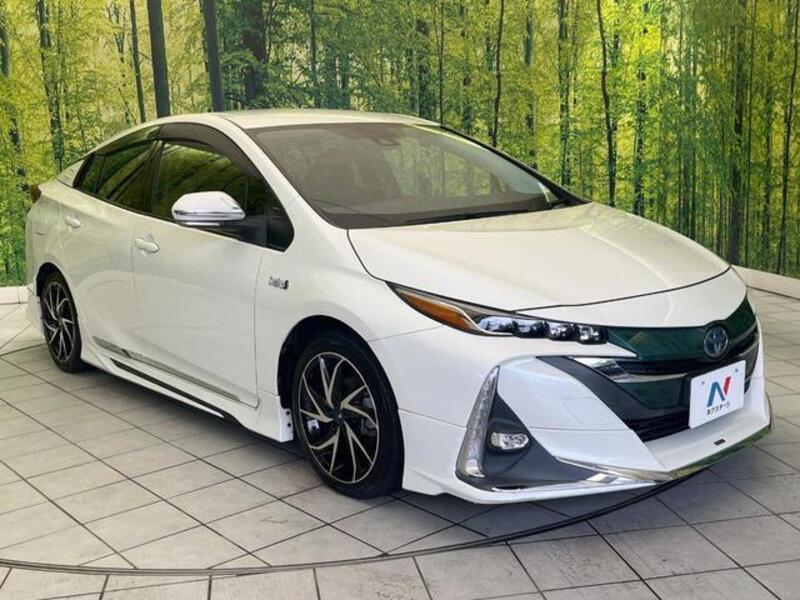 PRIUS PHV