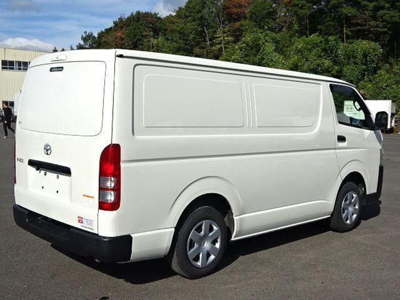 HIACE