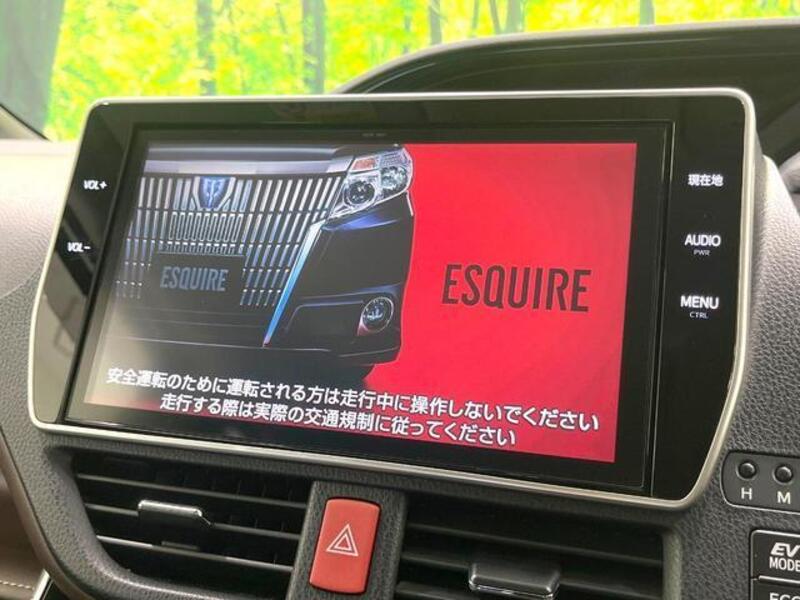 ESQUIRE