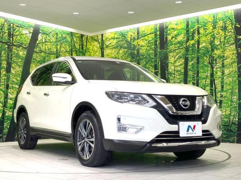 X-TRAIL