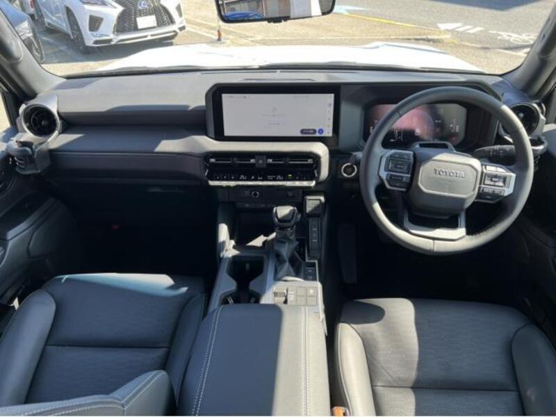 LAND CRUISER 250