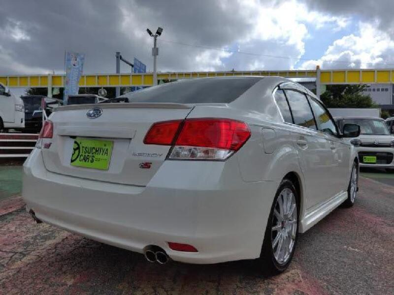 LEGACY B4