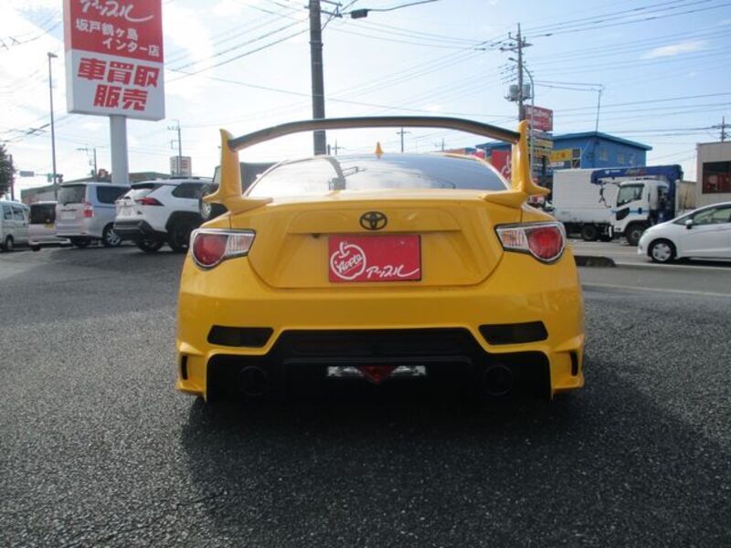 86