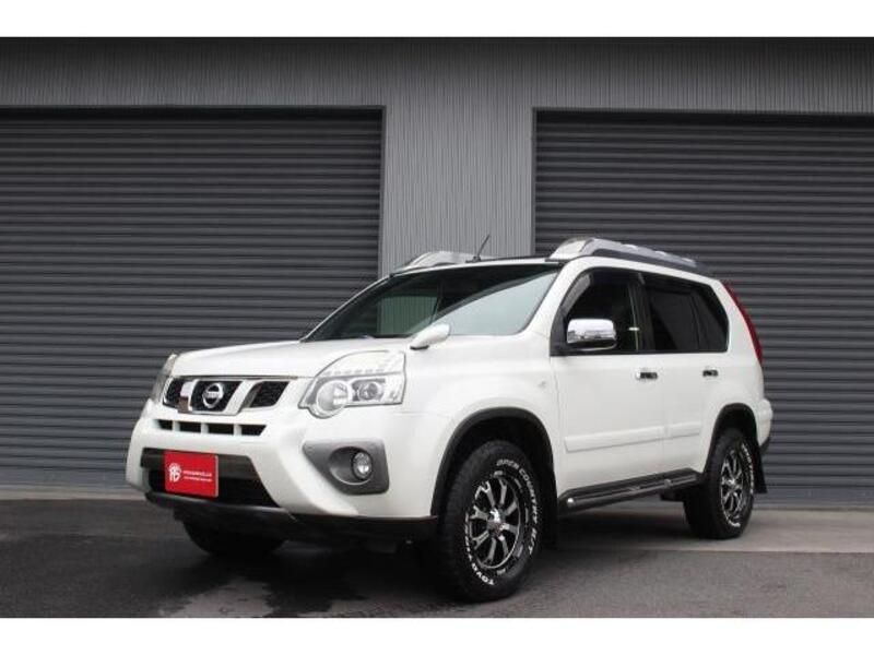 X-TRAIL-0