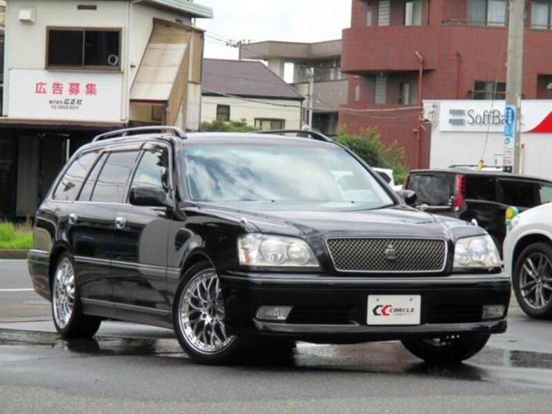 TOYOTA CROWN ESTATE