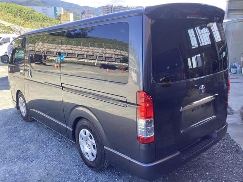 HIACE VAN