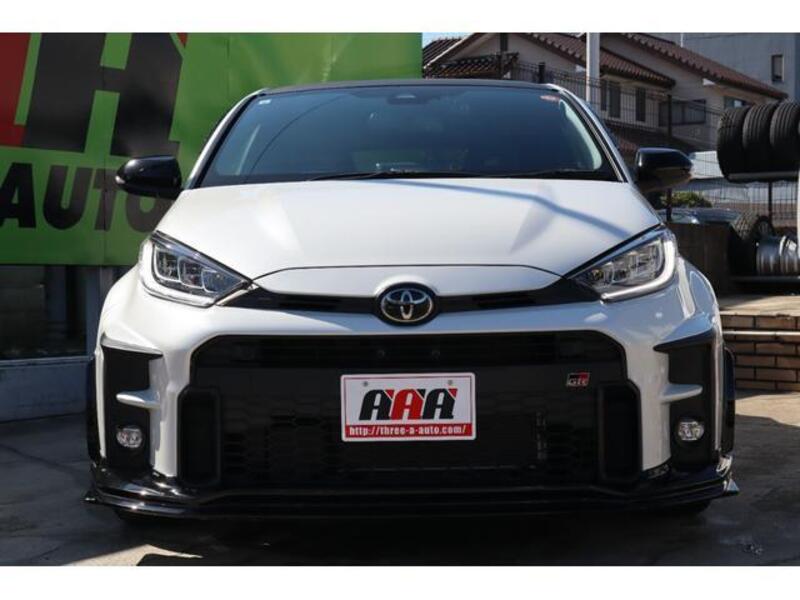 GR YARIS
