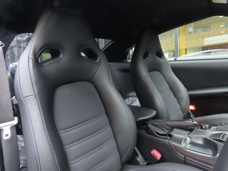 GT-R