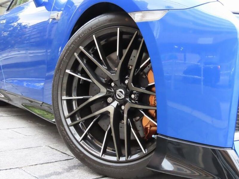 GT-R