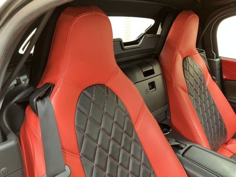 ROADSTER