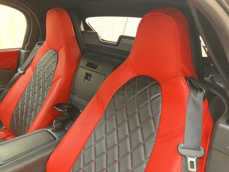 ROADSTER