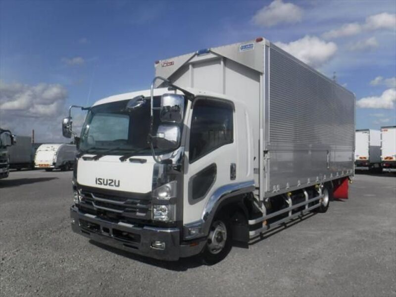ISUZU FORWARD