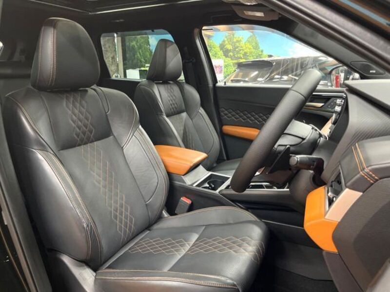 OUTLANDER PHEV