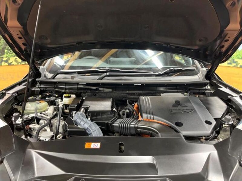 OUTLANDER PHEV