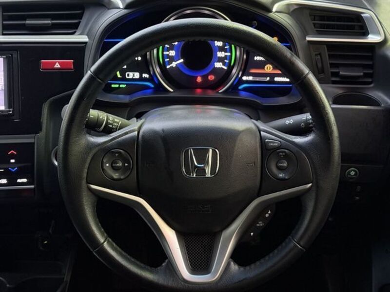 FIT HYBRID
