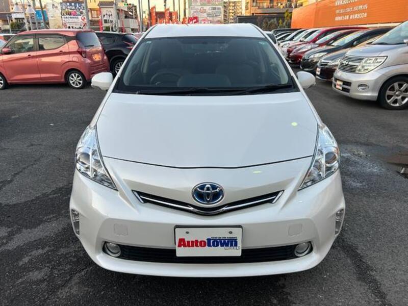 PRIUS ALPHA