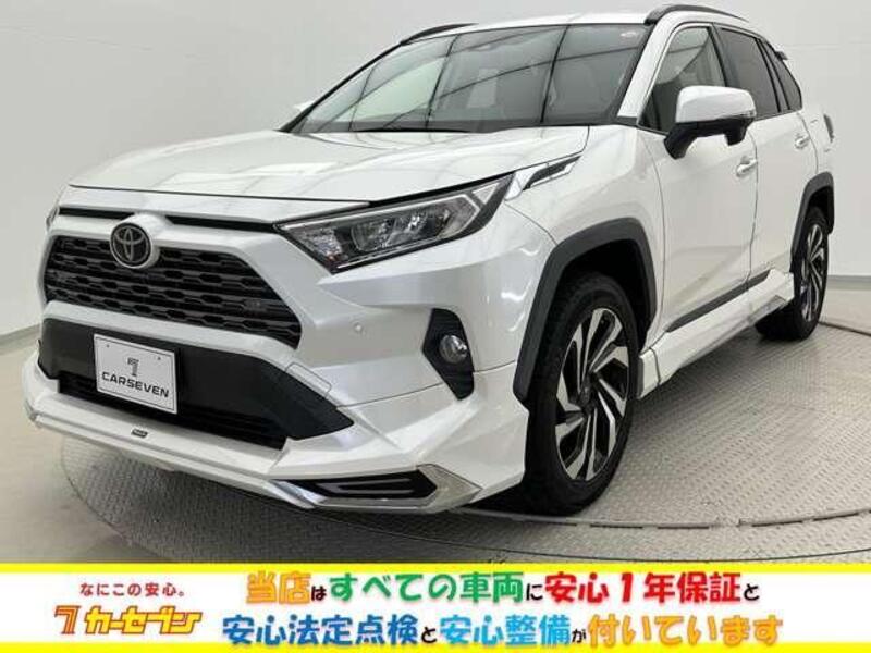 TOYOTA RAV4