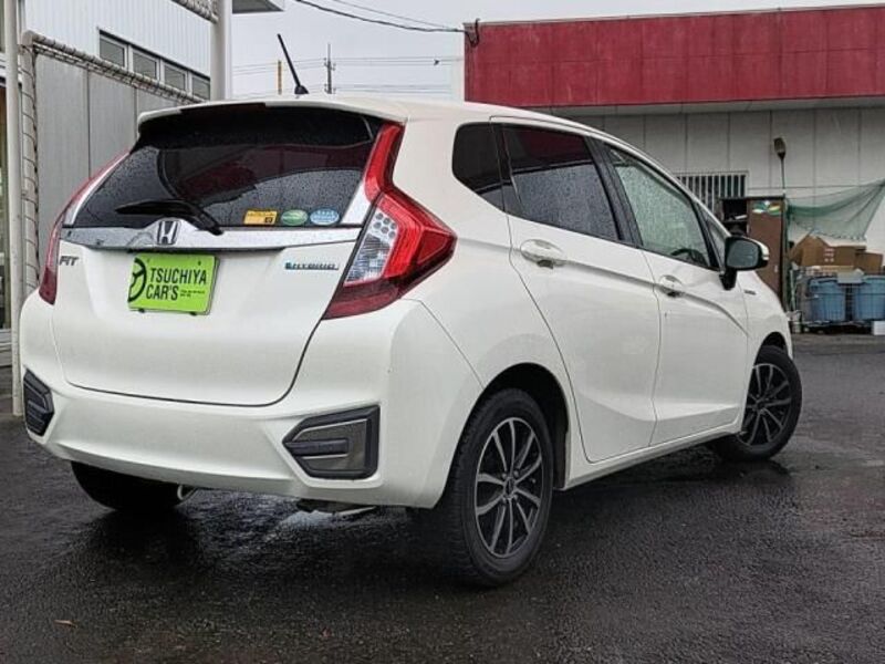 FIT HYBRID