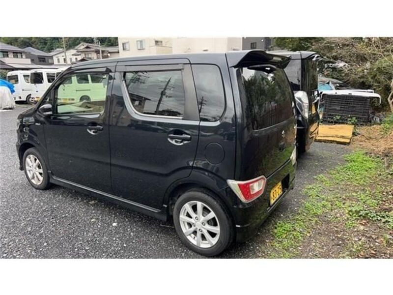 WAGON R