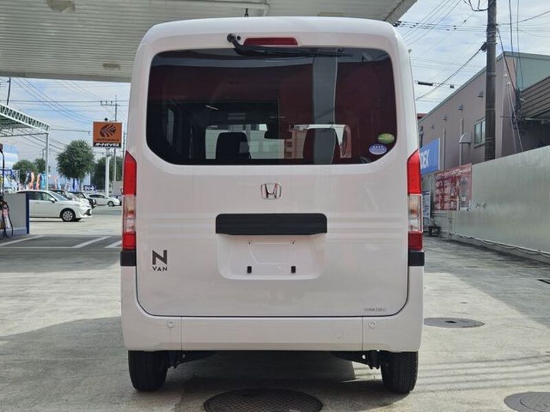 N-VAN