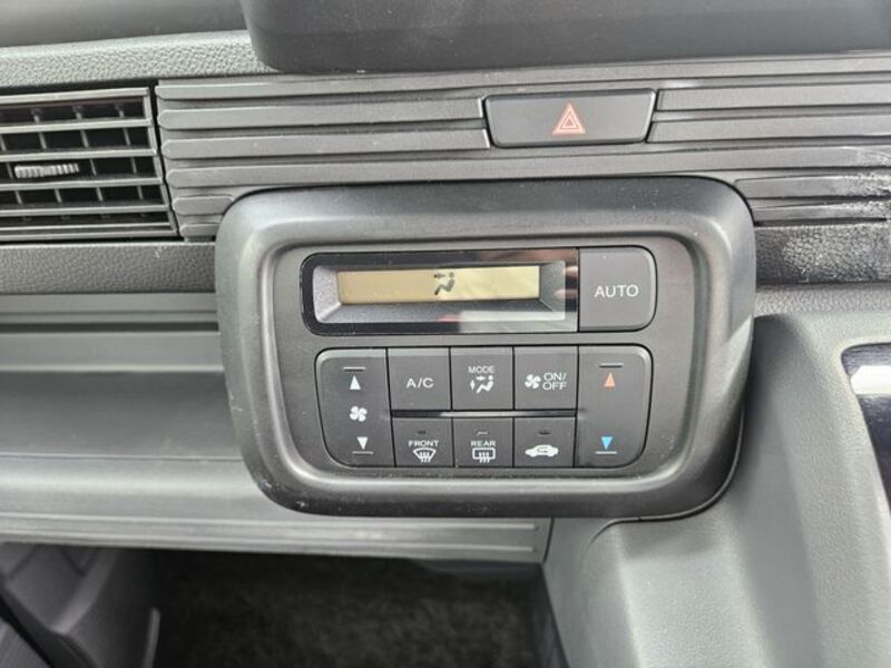 N-VAN