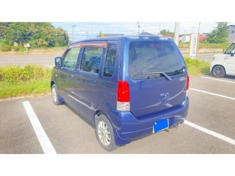 WAGON R