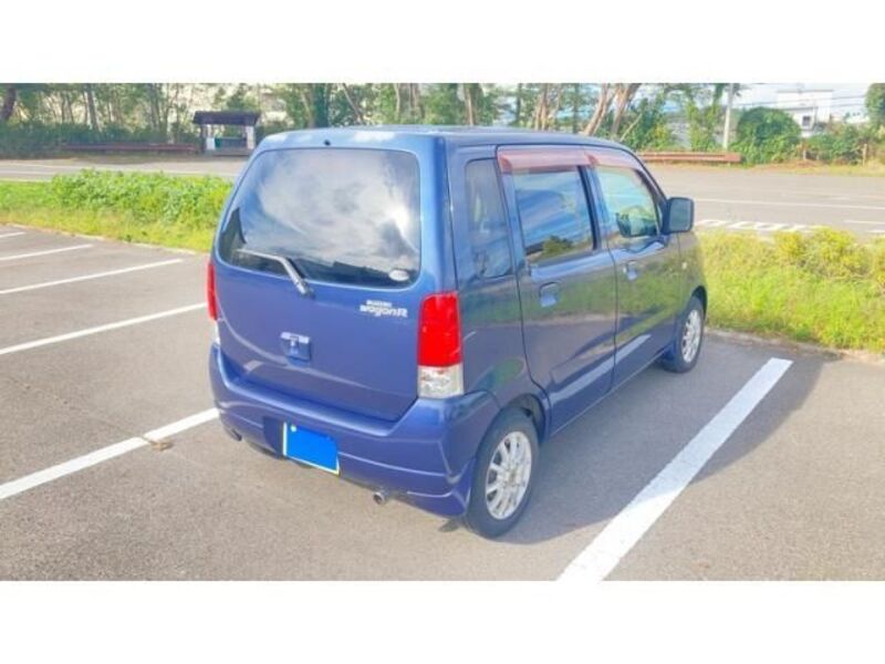 WAGON R