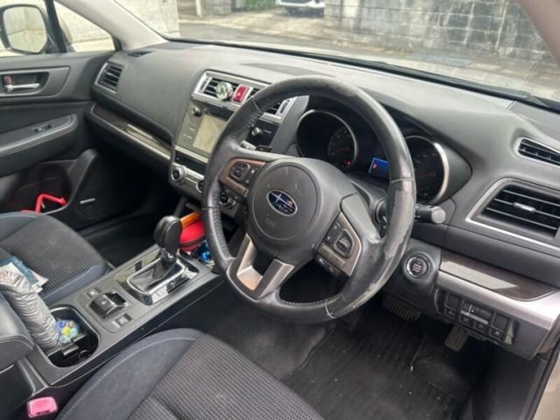 LEGACY OUTBACK