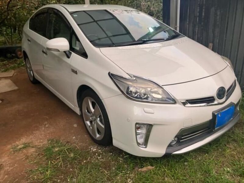 PRIUS PHV