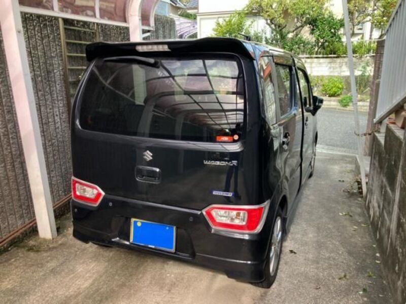 WAGON R
