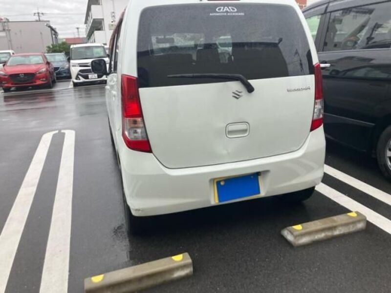 WAGON R