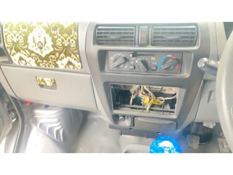 CLIPPER VAN