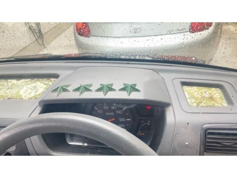 CLIPPER VAN